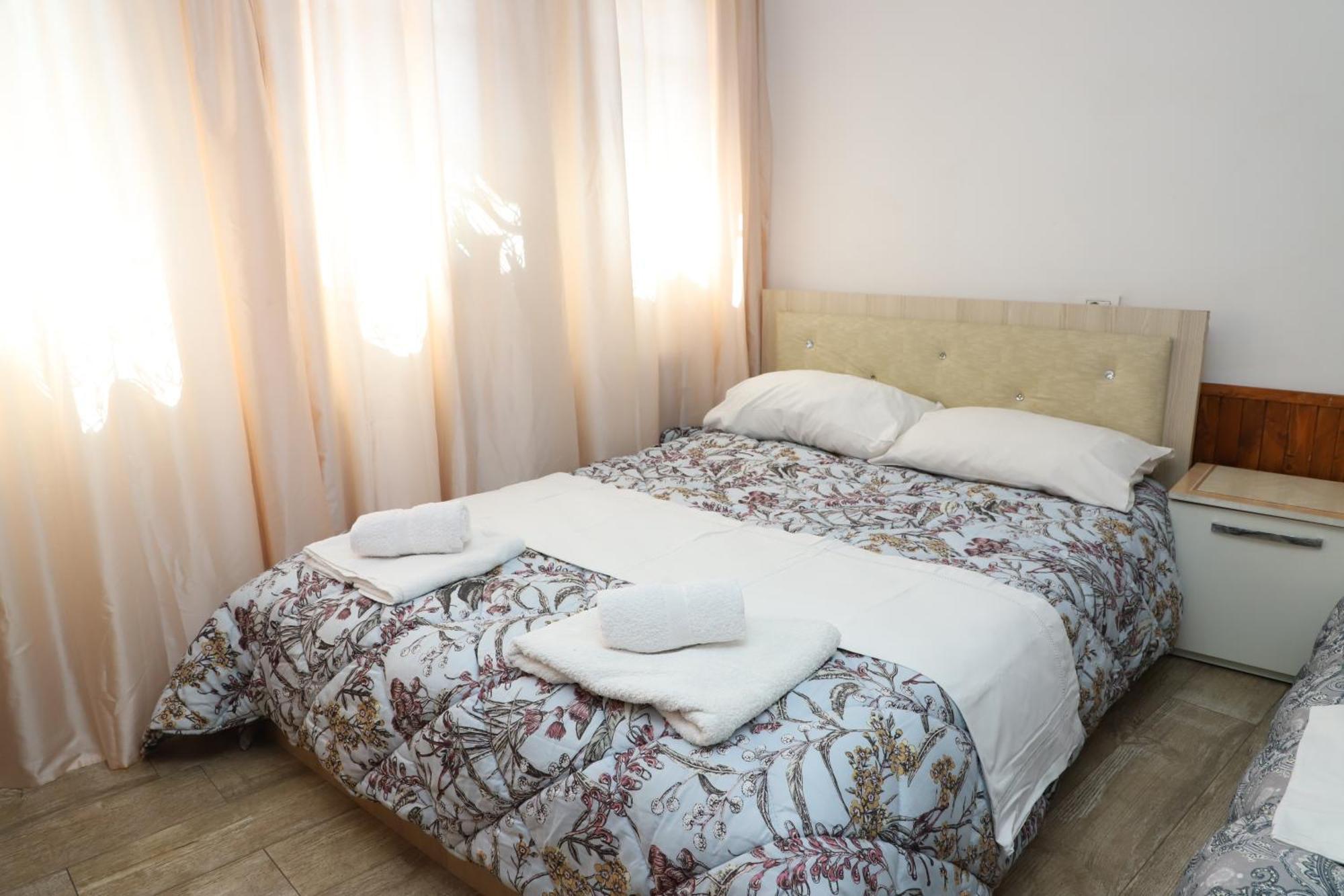 Elvi Aerd Apartment Berat Exterior foto