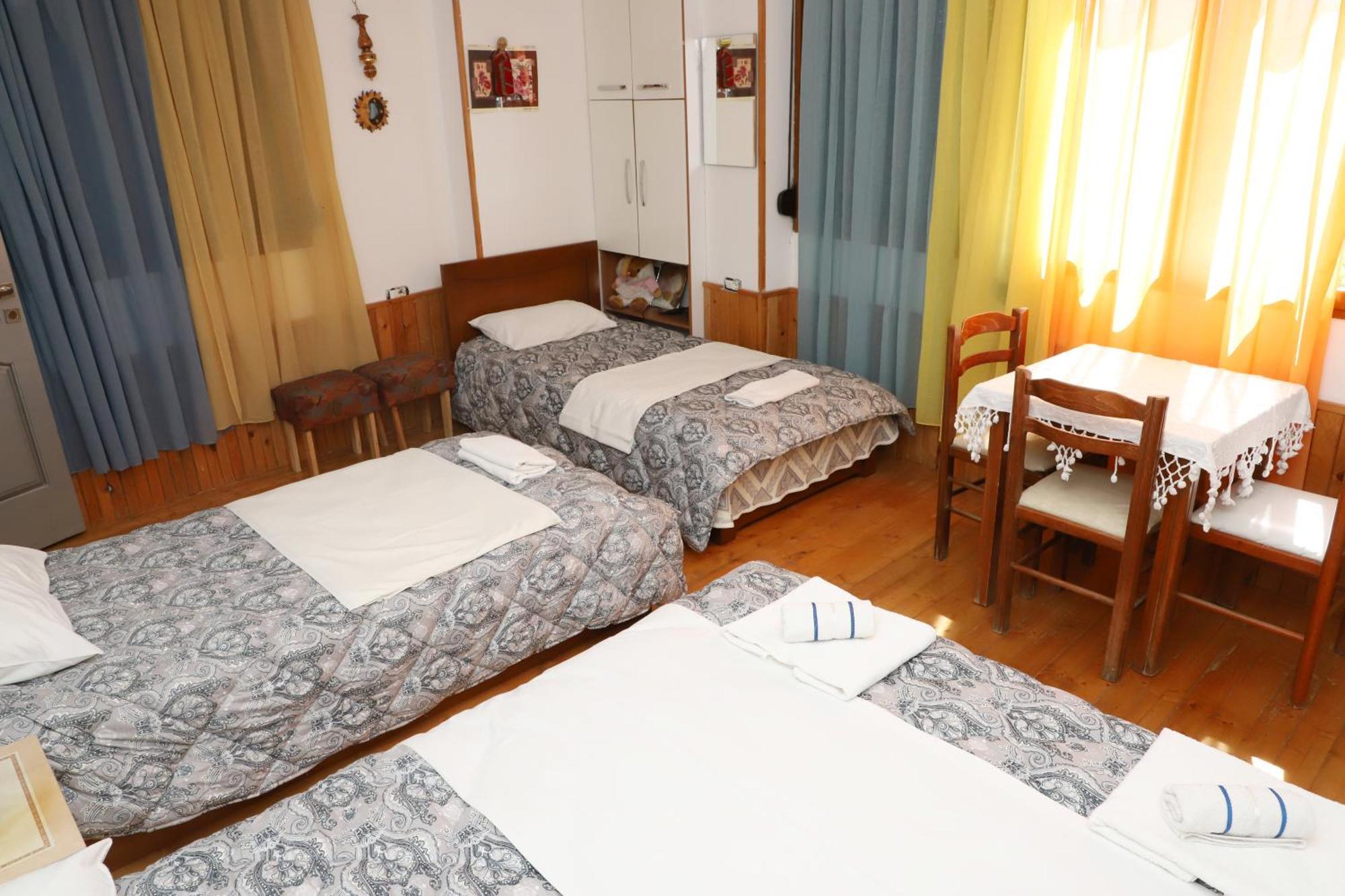 Elvi Aerd Apartment Berat Exterior foto
